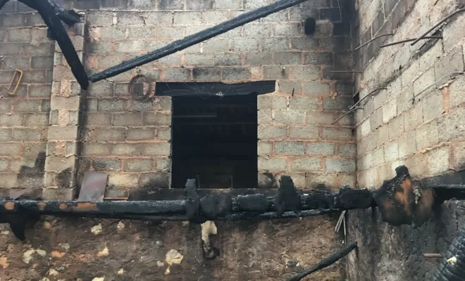 Quand un incendie ravage votre habitation., Pau, Pierre Brunet