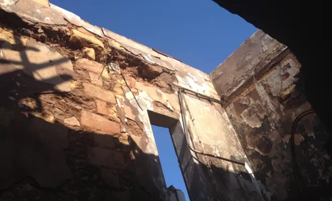 Quand un incendie ravage votre habitation., Pau, Pierre Brunet